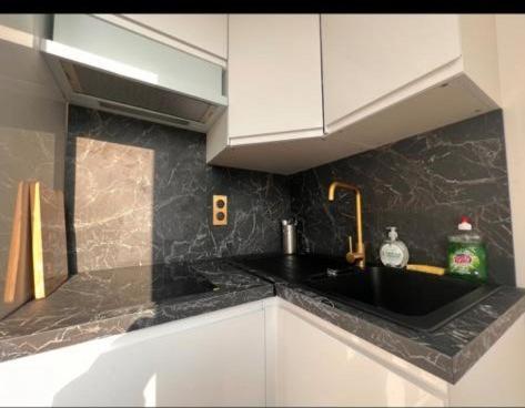 Bulle De Champagne : Petit Cocon En Plein Centre Apartamento Épernay Exterior foto